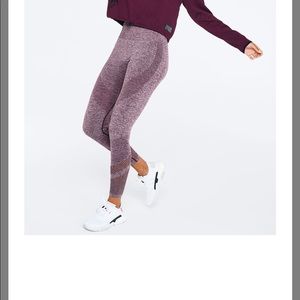 Victoria’s Secret Pink Seamless Leggings!